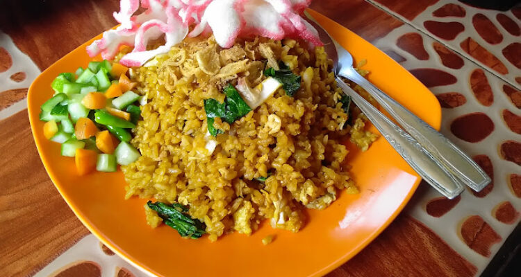 5 Rekomendasi Nasi Goreng Murah Di Sumedang, Enak & Recomended Banget lho!